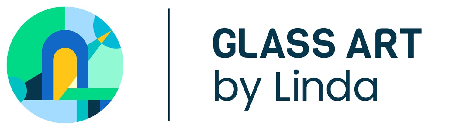 The logo for Glass Art by Linda.